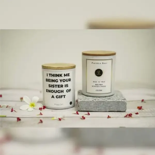 Beeswax Scented Candle With Quote - Oudh 2 (200 g)